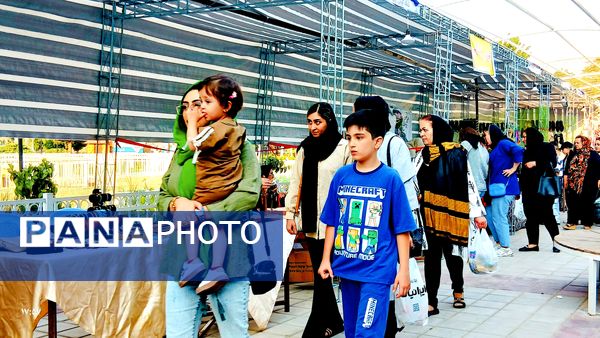 تی‌تی ؛‌ جشنی‌که تاکستان‌ را‌ به‌ تپش‌ انداخت