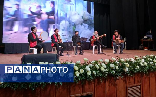 سومین شب جشن‌های نکوداشت مقام معلم در شهرستان کاشمر 