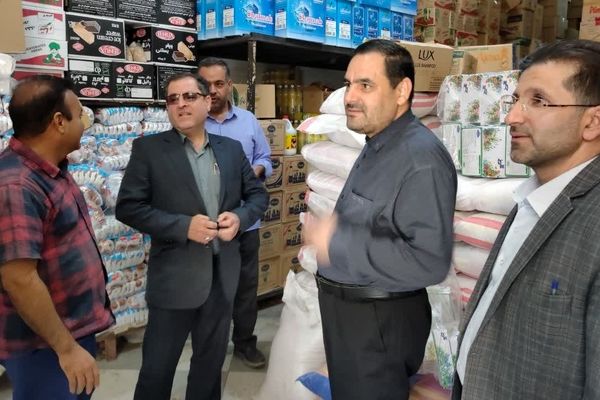 بازدید و نظارت بر بازار با حضور فرماندار و رئیس اداره صمت شهرستان کاشمر