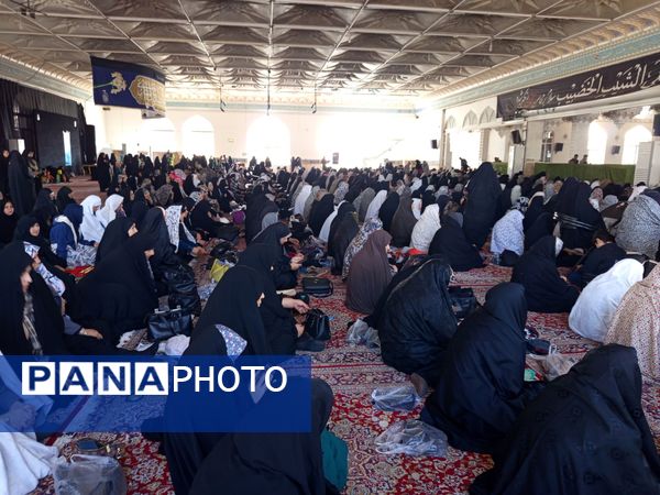 نماز جمعه در شهرستان کاشمر 