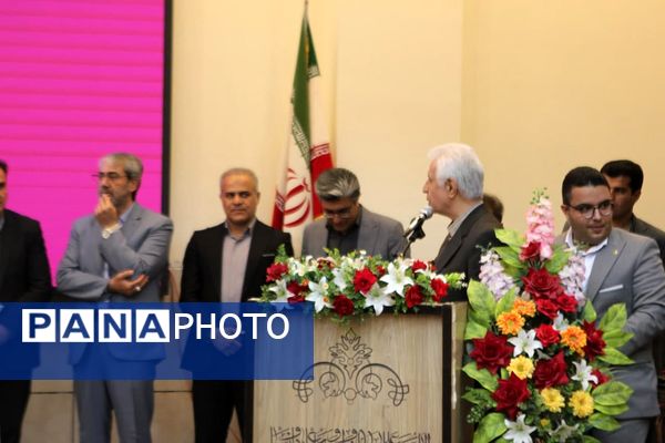 آیین کلنگ‌زنی ۱۶ مدرسه خیرساز در کاشان؛ مشارکت مردمی، حمایت دولتی