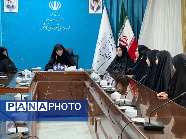 کارگروه دائمی  دختران نوجوان  شهرستان کاشمر 