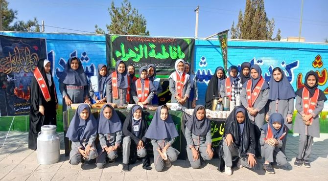  موکب دانش آموزی خادمان حضرت زهرا(س) در تفت