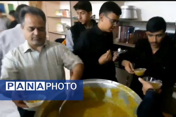 مراسم عزاداری حضرت فاطمه زهرا (س)در دبیرستان هیأت امنایی رازی