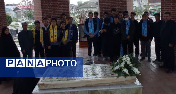 حضور پیشتازان گیلان در آرامگاه اسطوره مقاومت