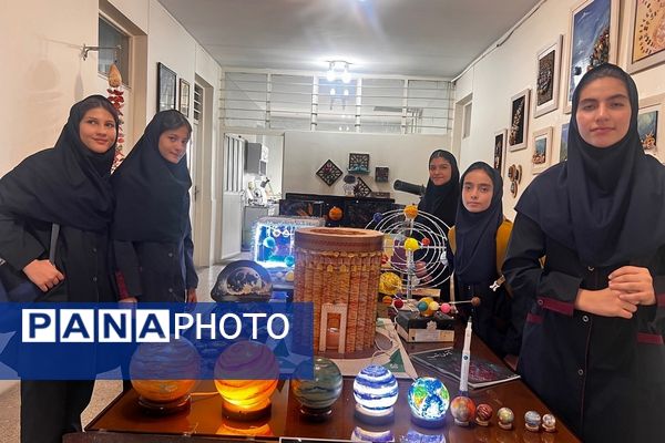  پژوهش‌سرای دانش‌آموزی کاوش کهریزک در هفته جهانی فضا 