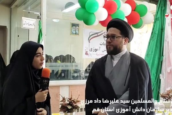 شور انتخابات شورای دانش آموزی در دبیرستان حضرت فاطمه (س) قم