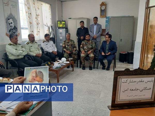 گرامیداشت هفته نیروی انتظامی در مدرسه امید شهرستان خلیل آباد