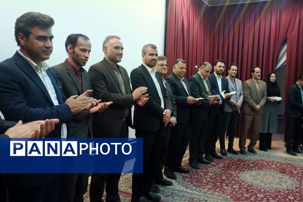 آیین  تقدیر از برگزیدگان مسابقات  ملی ادبی "تا سیمرغ" در نیشابور