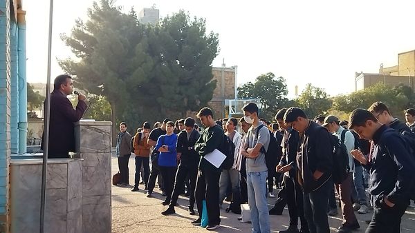 گرامیداشت هفته سلامت روان در دبیرستان شاهد ابوذر غفاری 