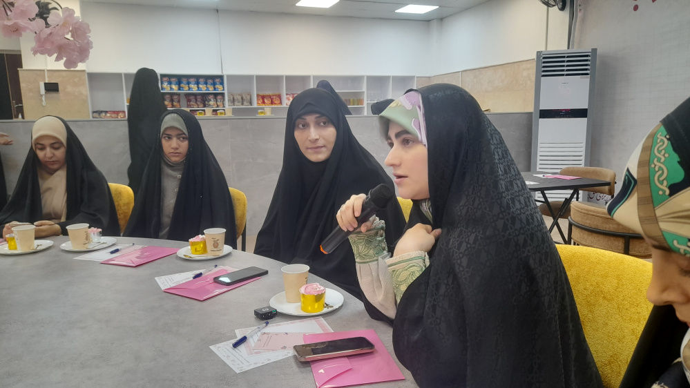 حضور مشاور معاون رئیس جمهور در مرکز «حس خوب» قم