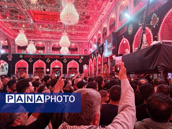 پیاده روی اربعین  و زیارت حرمین مطهر امام حسین علیه السلام و حضرت ابوالفضل عباس علیه السلام 
