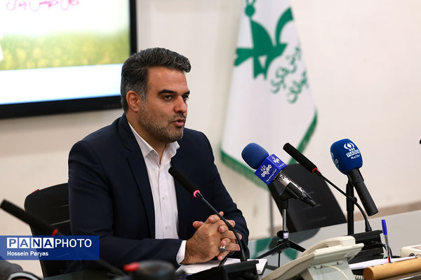 نشست خبری تبیین سند ملی کودک و نوجوان و هفته ملی کودک