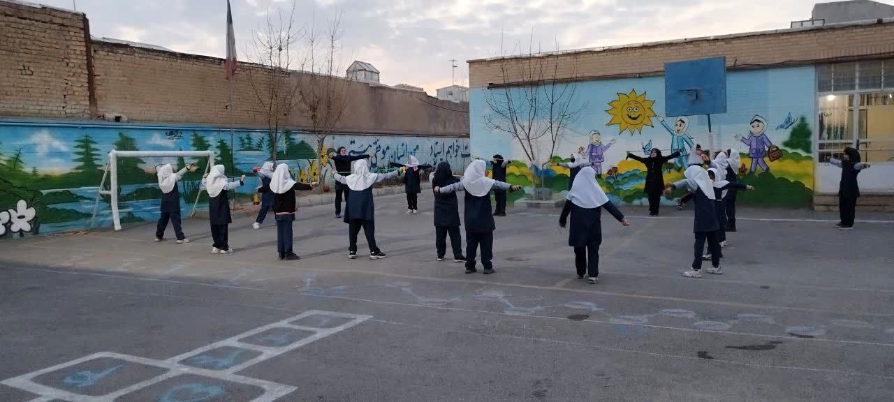 کارگاه آموزشی مدرسه حیات «حلقه‌های یادگیری تربیت‌بدنی» در مدرسه شهید احمد خاقانی شهرستان شیروان