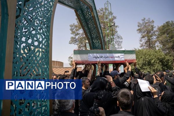 تشییع با شکوه شهدای مقاومت در دارالمؤمنین کاشان