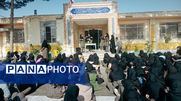 اجرای آزمایشات جذاب علوم در کاشمر