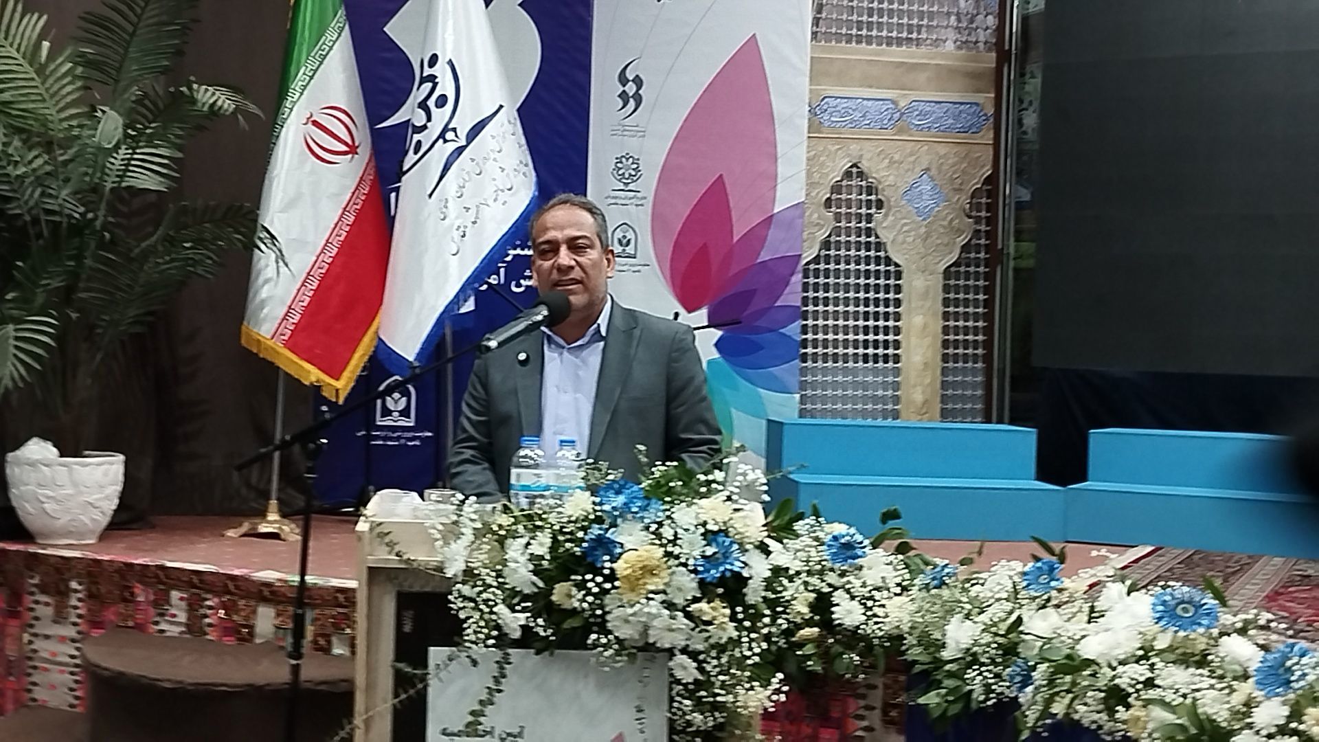 ۳۰۰ دانش آموز در جشنواره فرهنگی هنری درخشیدند