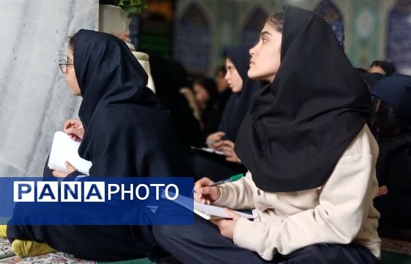 برگزاری طرح آگاهی‌های حقوقی و زنگ پیشگیری در دبیرستان شهید شهلایی ناحیه 3 کرج 