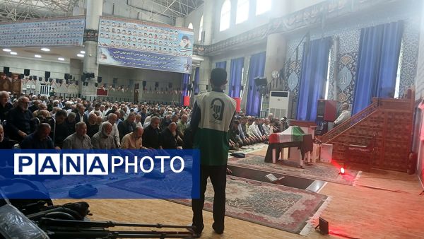 نماز جمعه سدی محکم در برابر دشمن