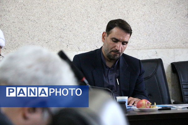 جلسه توجیهی جذب، ثبت و سازماندهی اعضاء تشکیلات سازمان دانش‌آموزی