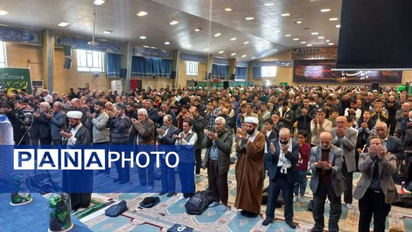   برگزاری جشن ایام‌الله دهه فجر همزمان با نماز جمعه بخش صفادشت با حضور پرشور مردم