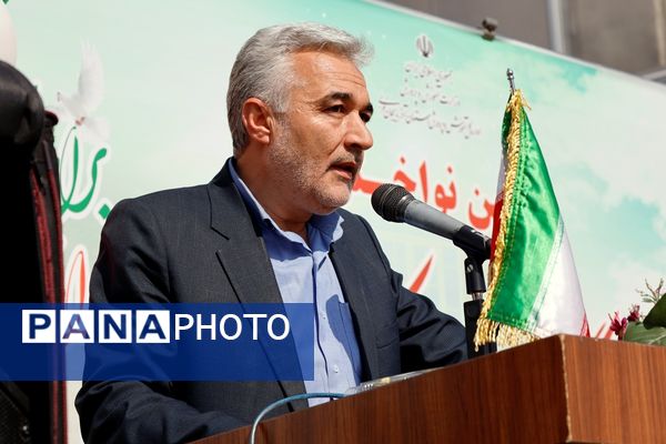 جشن شکوفه‌ها در آذربایجان غربی 
