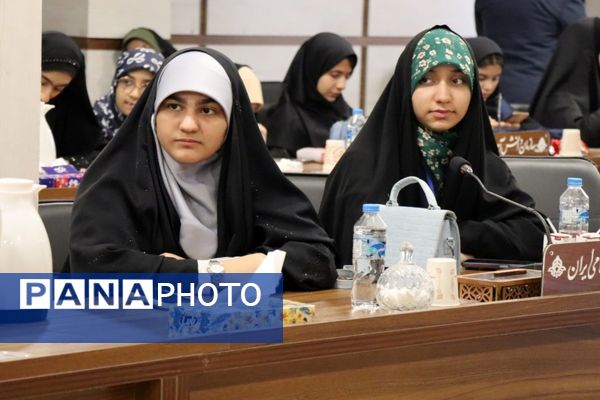 پویش «نو+راوی مهر»؛ فرصتی برای کنشگری دانش‌آموزان در نوروز دانش
