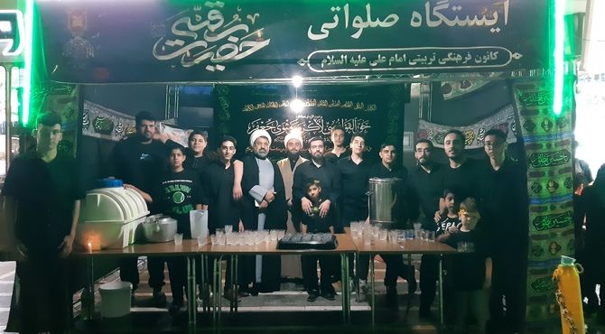 خدمت بی‌منت نوجوانان در موکب حسینی؛ نقش‌آفرینی نسل آینده در احیای فرهنگ عاشورا