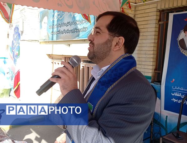 همایش بزرگ یاوران انقلاب در آموزشگاه دخترانه جنت ملارد 