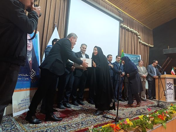 به مناسبت هفته امور تربیتی و ارشاد اسلامی برنامه در کانون باهنر