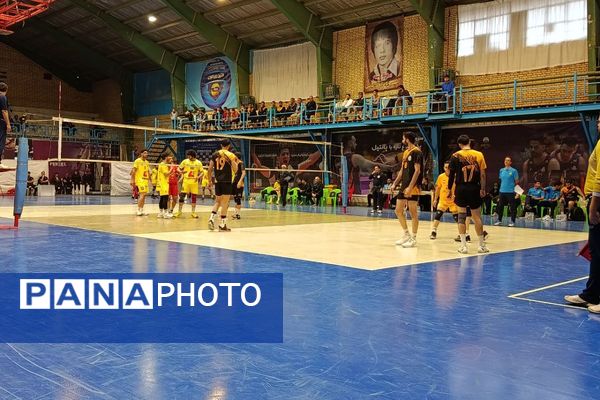 درخشش طلایی‌پوشان ورامین؛ مقاومت تهران مغلوب شد