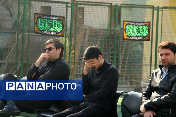 برگزاری مراسم عزاداری شهادت حضرت فاطمه الزهرا(س) در مدرسه شاهد شهیدکاظمی 