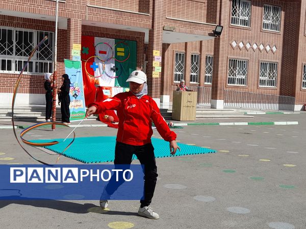 نشاط المپیاد درون مدرسه ای در دبستان پورشهریاری