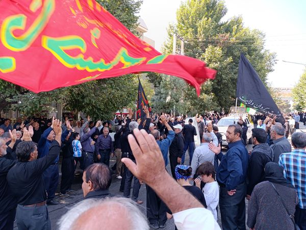 اجتماع جاماندگان اربعین حسینی در اسلام آباد غرب