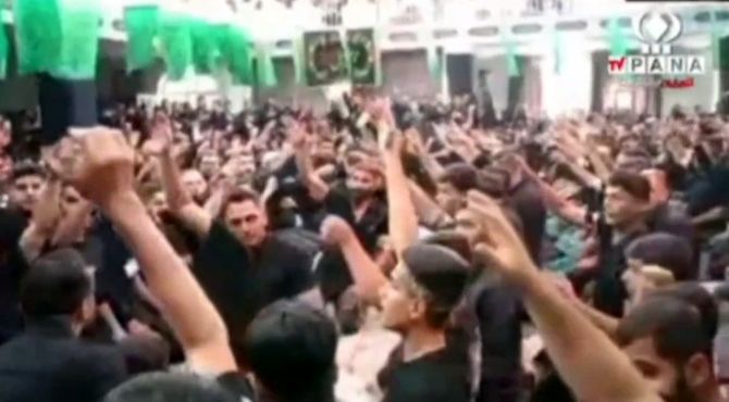 برگزاری مراسم سقاخوانی در حسینیه ابوالفضل شهر بادرود 