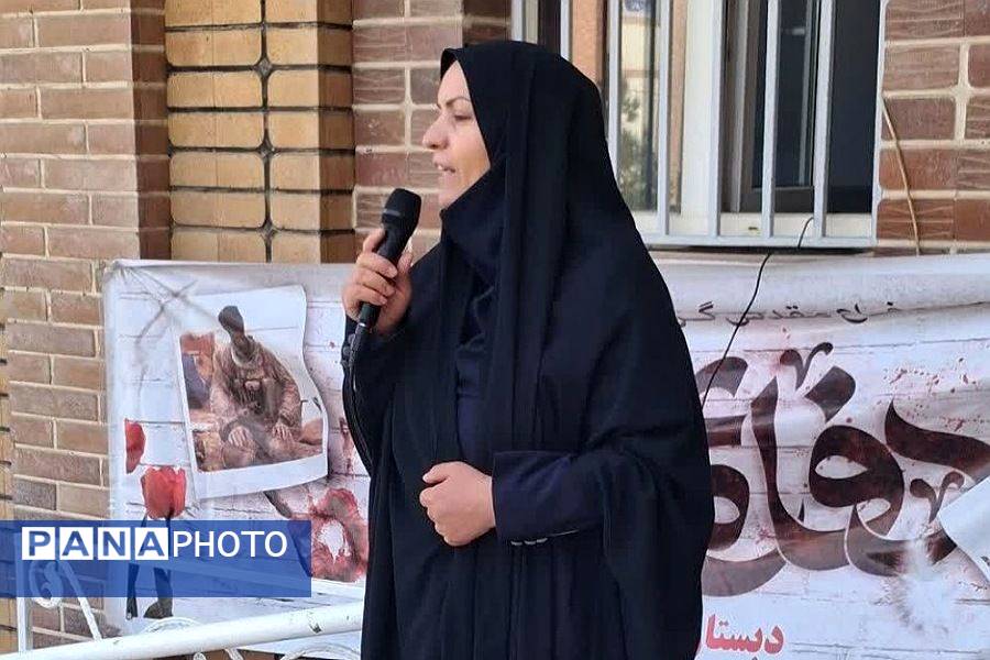 برگزاری جشن شکوفه ها در دبستان نجمه ناحیه یک شهرری