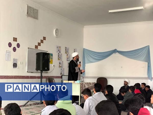 گرامیداشت ایام فاطمیه در دبیرستان خاتم الانبیا خاتم