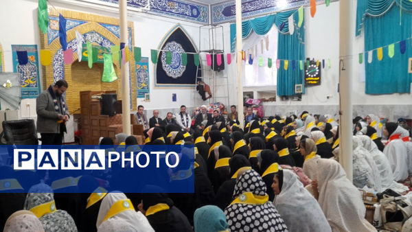 حضور قائم مقام وزیر در سازمان دانش‌آموزی در جمع دانش‌آموزان معتکف شهرستان اسفراین