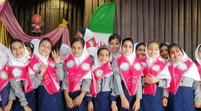 کودکان لبخند خدا در زندگی؛ جشنی شاد برای کودکان آباده ای