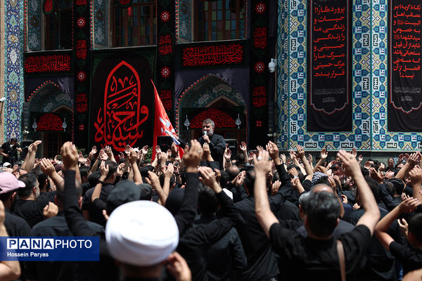 تاسوعای حسینی در آستان مقدس امام زاده صالح(ع)