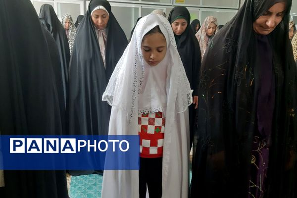 نماز جمعه، سنگر روشنگری