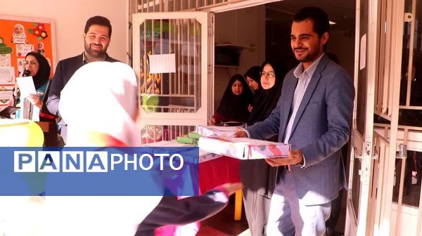 همایش وطن یار در دبستان فاطمیه گرگان