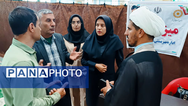 برپایی میز خدمت فرماندار و مدیران شهرستان مارگون 