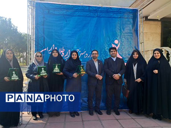 نوزدهمین جشنواره طلایه داران طرح و برنامه‌های معاونت آموزش ابتدایی 