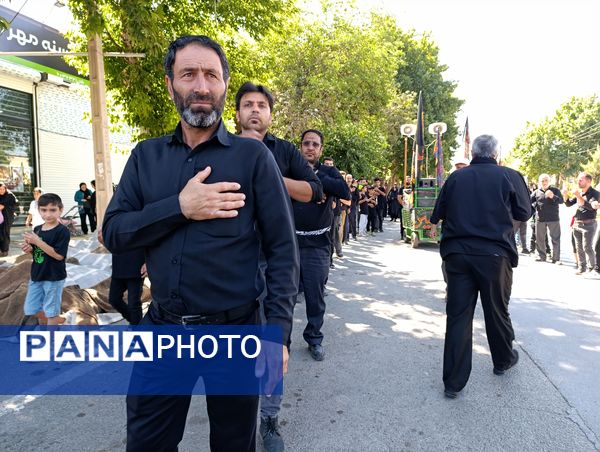 عاشورای حسینی در آشخانه و ۷۲ دیگ غذای نذری