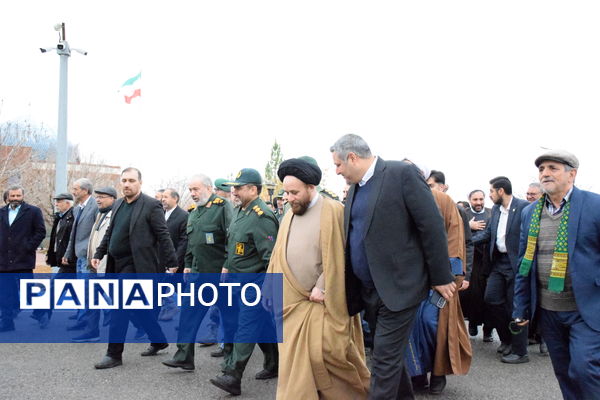 اجلاسیه کنگره ملی سردار شهید حاج عبدالحسین برونسی و ۲۱۶۶ شهید دیار پیشتازان انقلاب اسلامی 