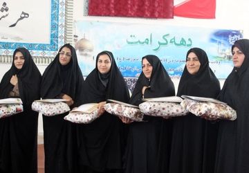 بزرگداشت مقام معلم در نماز جمعه گلوگاه 