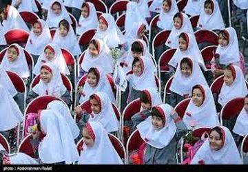 آغاز سال تحصیلی با جشن شکوفه‌ها ؛ با استقبال پرشور کلاس اولی‌ها