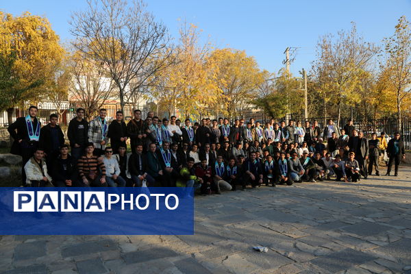 روز دوم حضور دانش‌آموزان عمره‌گزار در کرمانشاه