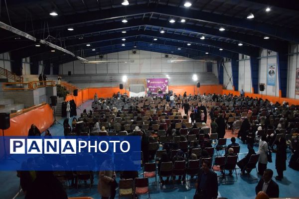 همایش زندگی به سبک خودمون در یزدانشهر نجف‌آباد